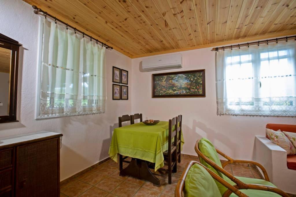 Agrampeli Villa Ierissós Ngoại thất bức ảnh